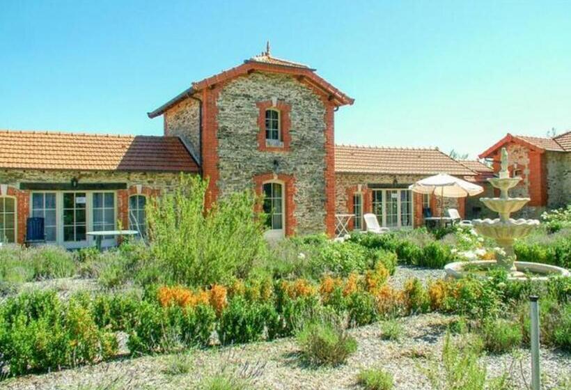 חדר סטודיו סטנדרד, Domaine D'essendiéras