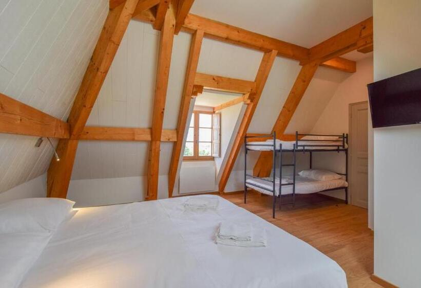 בית, 4 חדרי שינה, Domaine D'essendiéras