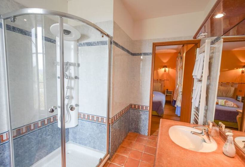 חדר סטנדרט, Domaine D'essendiéras