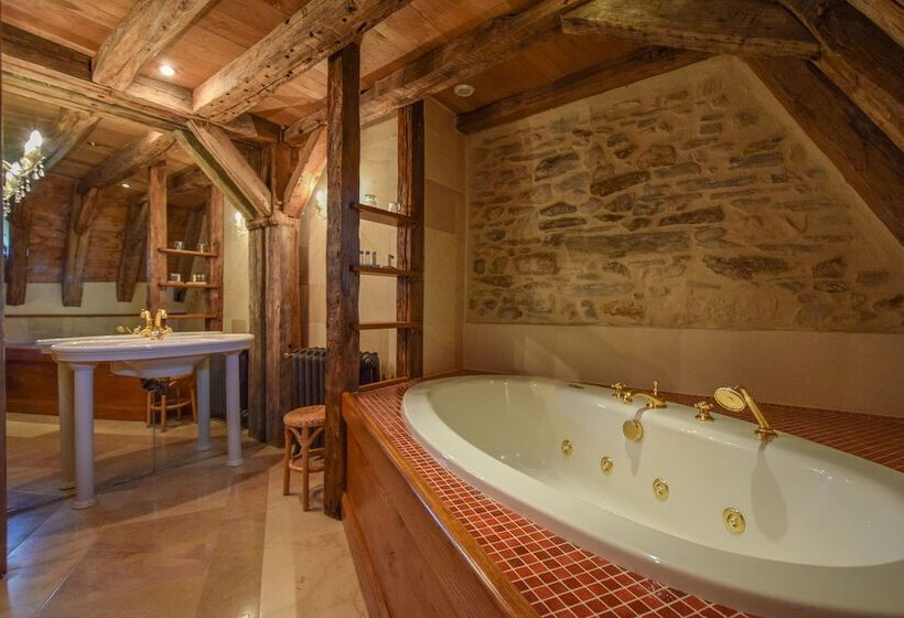 סוויטה, Domaine D'essendiéras