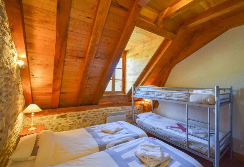 בית, 4 חדרי שינה, Domaine D'essendiéras