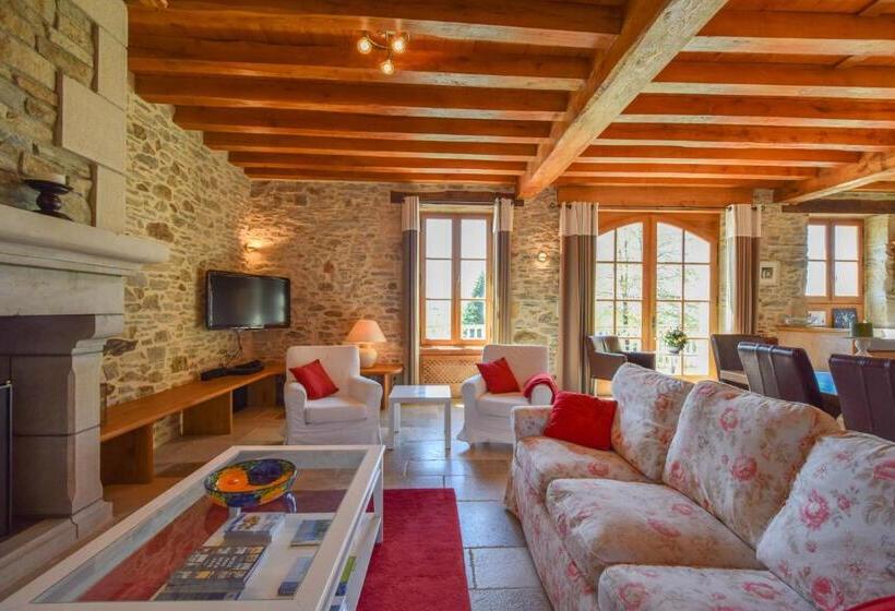 בית, 4 חדרי שינה, Domaine D'essendiéras