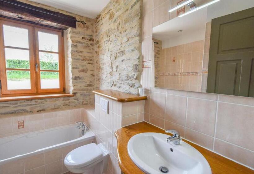 בית, 4 חדרי שינה, Domaine D'essendiéras