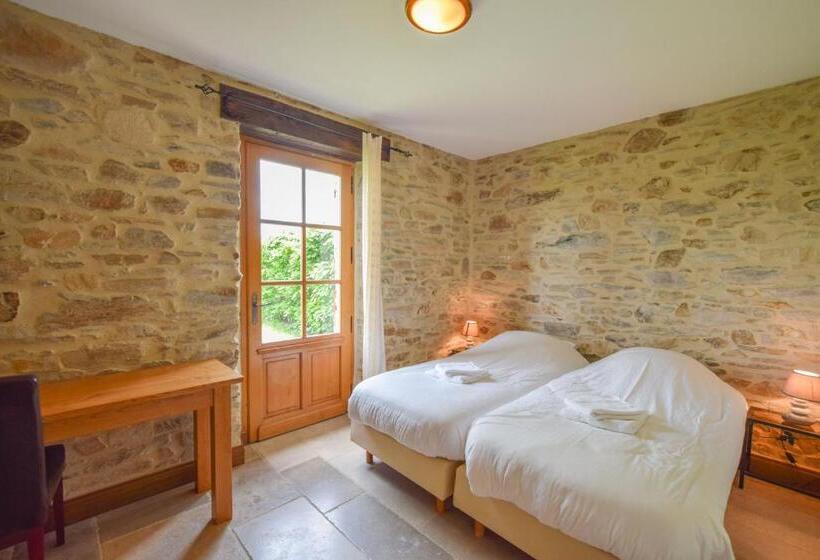 בית, 4 חדרי שינה, Domaine D'essendiéras