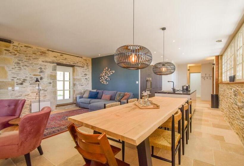 בית, 3 חדרי שינה, Domaine D'essendiéras