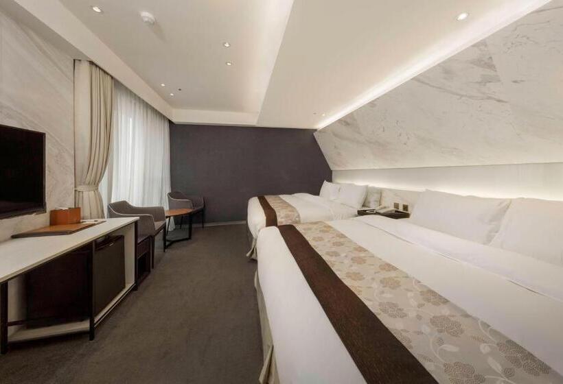 デラックスファミリールーム, Green World Songshan