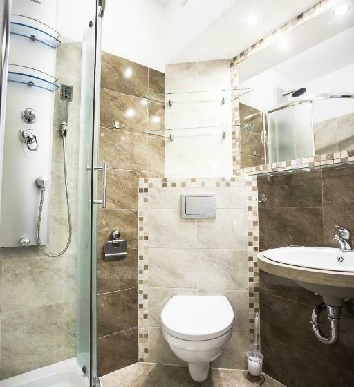 スタンダードルーム, Jantar