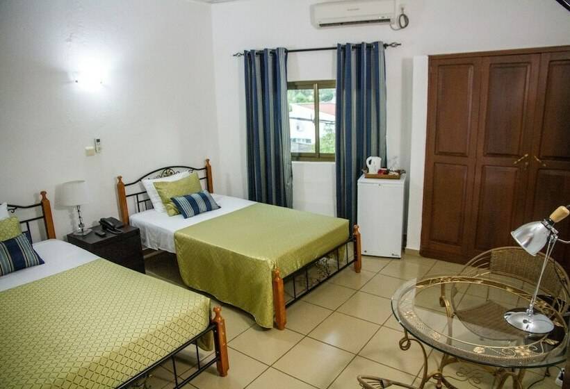 اتاق استاندارد, Residencial Luxan