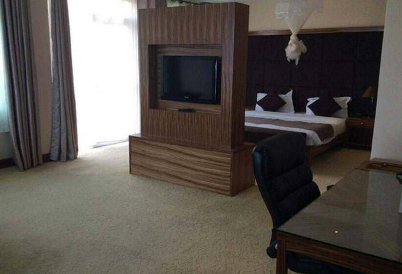 سوییت سوپریور, Urban By Cityblue Kigali