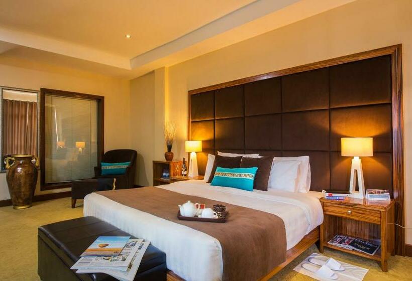 اتاق لوکس, Urban By Cityblue Kigali