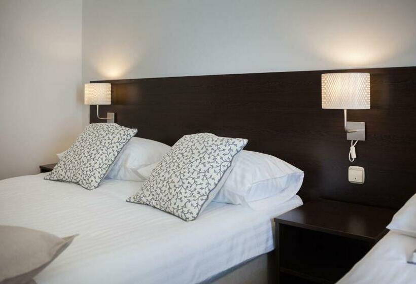 اتاق کلاسیک با چشم‌انداز دریا, Villas Arausana & Antonina