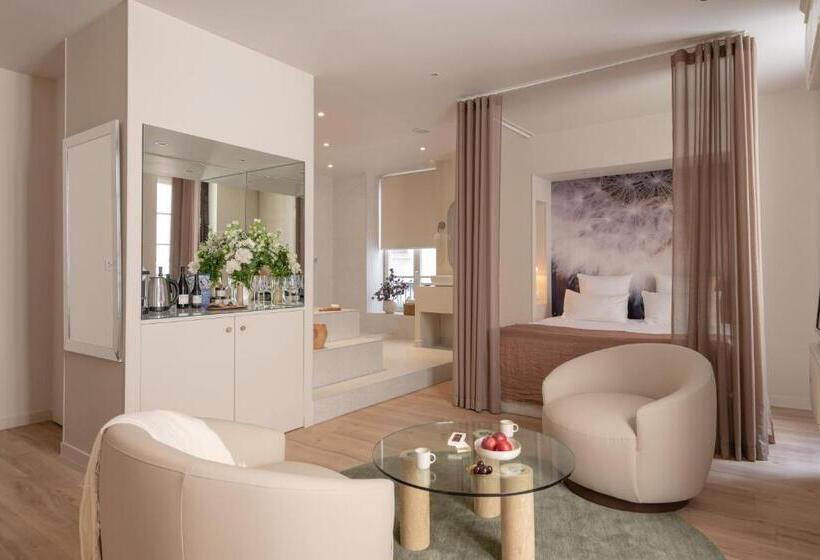 سوییت سوپریور, Mihotel Sala