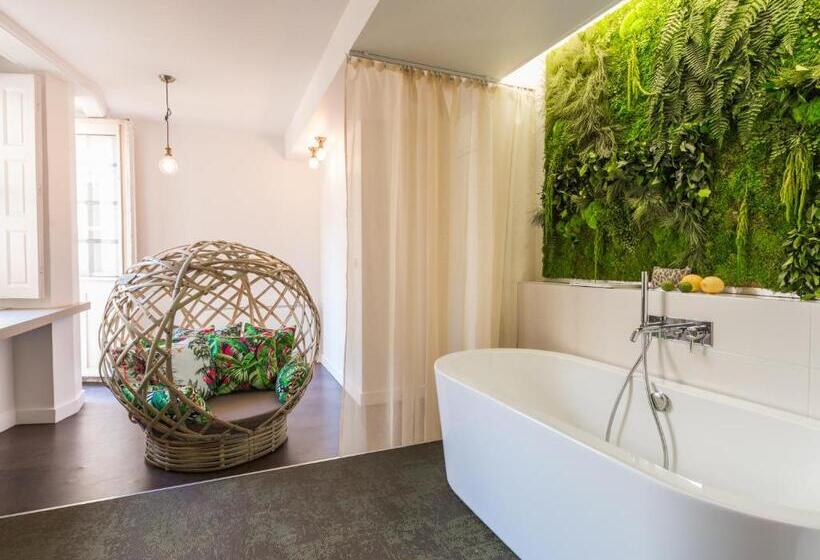 سوییت اجرایی, Mihotel Sala