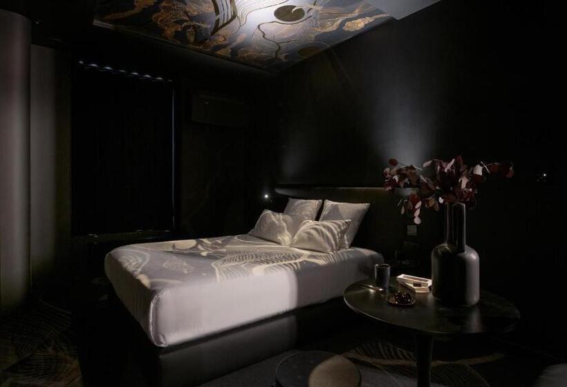 سوییت جونیور, Mihotel Sala