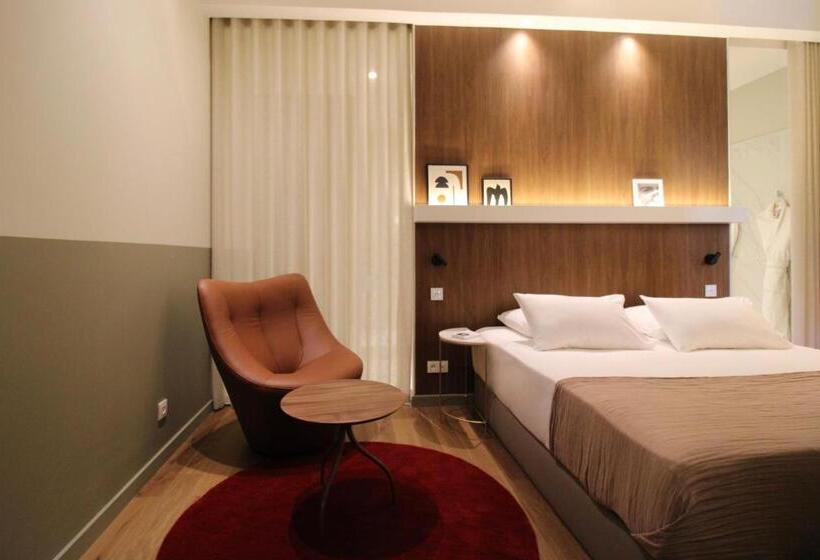 سوییت اجرایی, Mihotel Sala