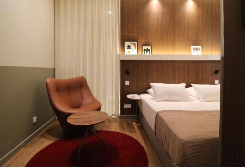 سوییت اجرایی, Mihotel Sala