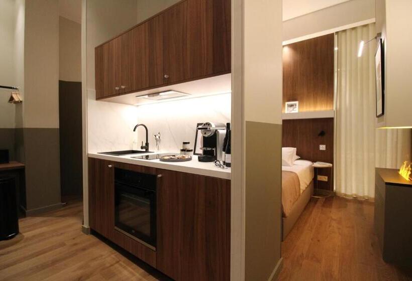 سوییت اجرایی, Mihotel Sala