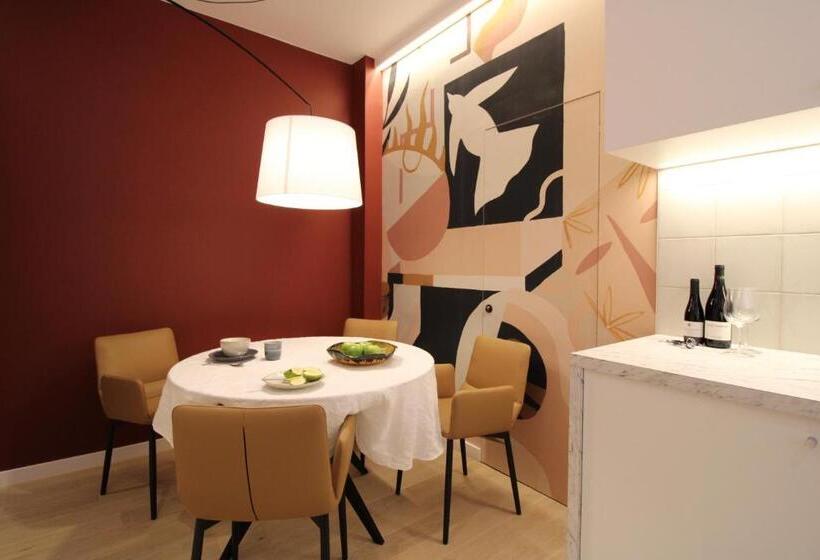 سوییت لوکس, Mihotel Sala