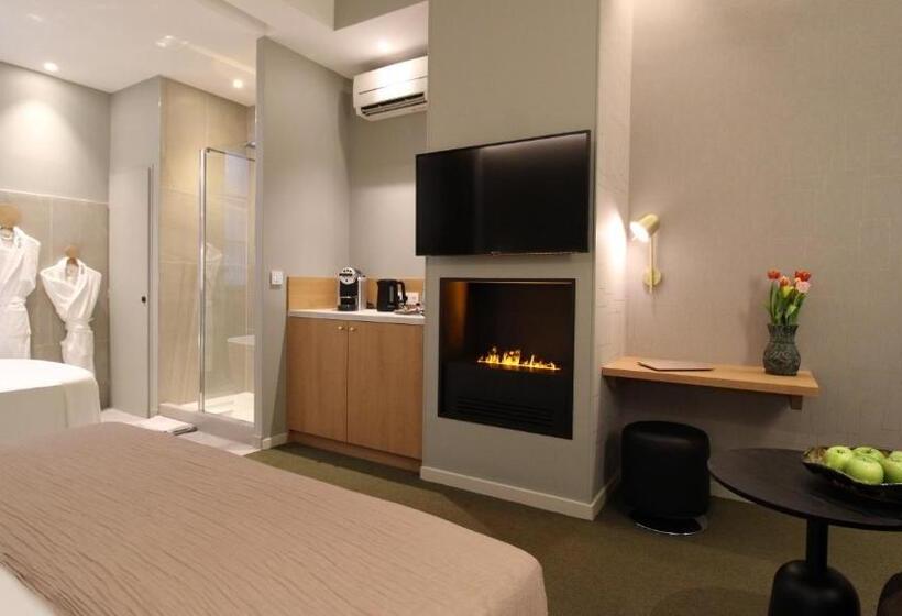 سوییت سوپریور, Mihotel Sala