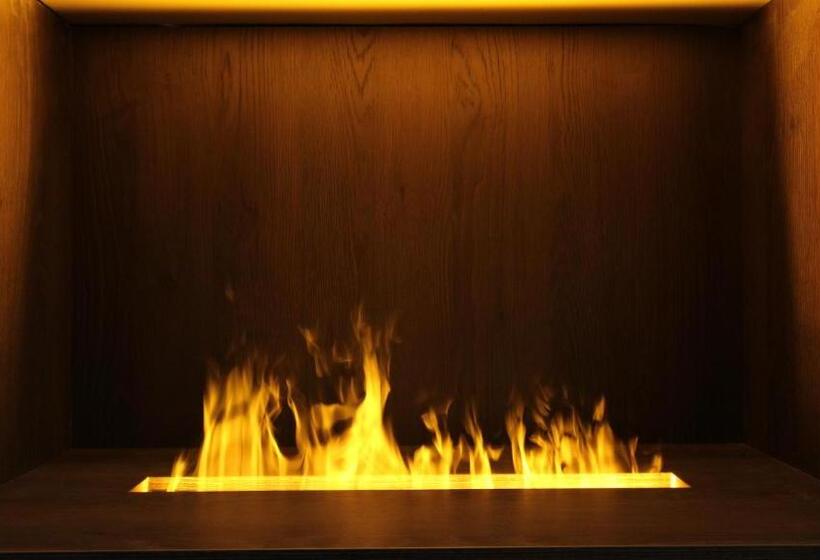 سوییت سوپریور, Mihotel Sala