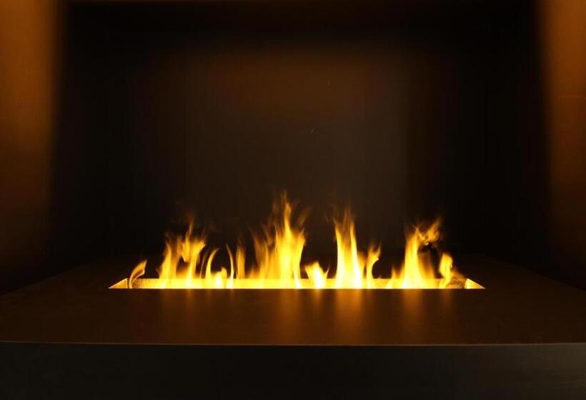 سوییت اجرایی, Mihotel Sala