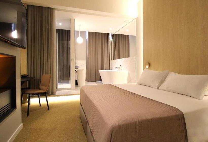 سوییت اجرایی, Mihotel Sala