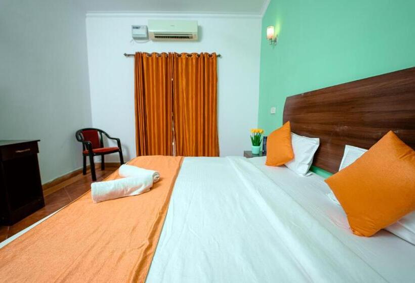 וילה בת 3 חדרי שינה, Atulyam Villa  Anjuna