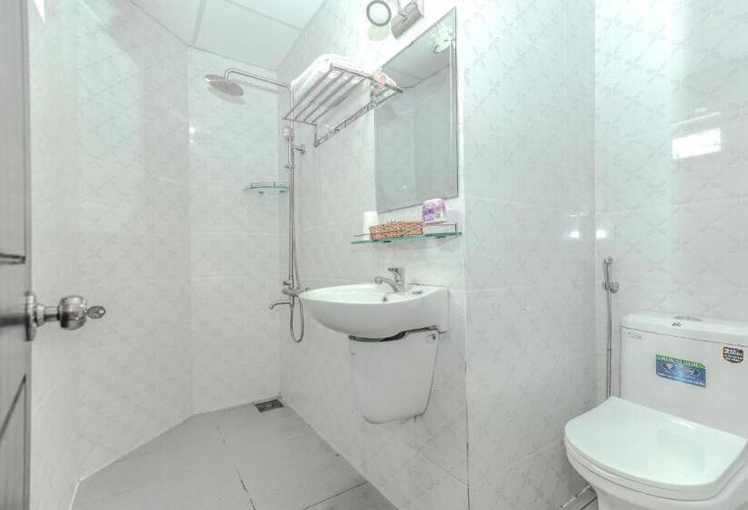 带阳台的三人标准间, Ciao Quy Nhơn