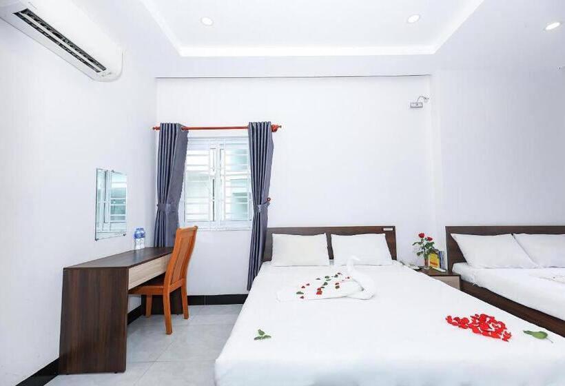 带大床的标准间, Ciao Quy Nhơn