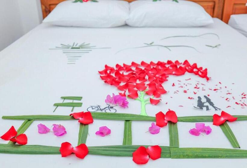 带阳台的三人标准间, Ciao Quy Nhơn