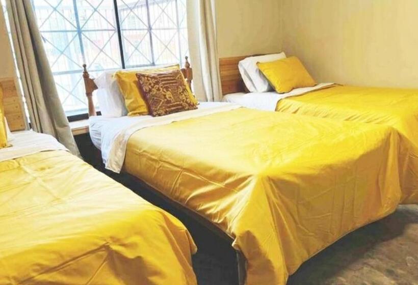 חדר סטנדרט לשלושה, Centric, Spacious And Petfriendly Guest House In The Best Location In Lince