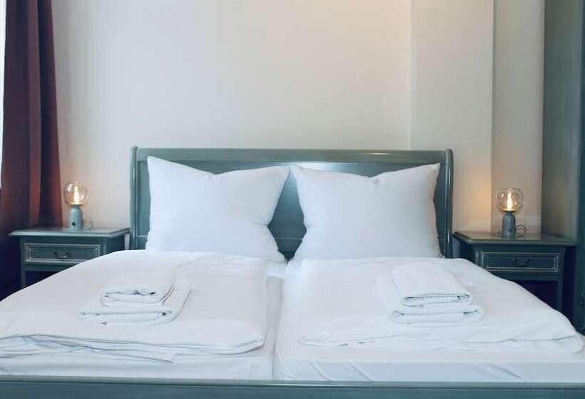 Номер Стандарт Трехместный, Frevor Hotel Alte Wassermühle
