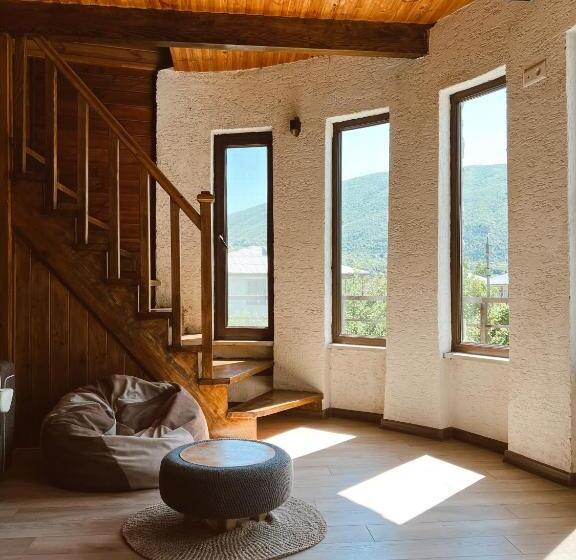 اتاق استاندارد, Nordmann,racha