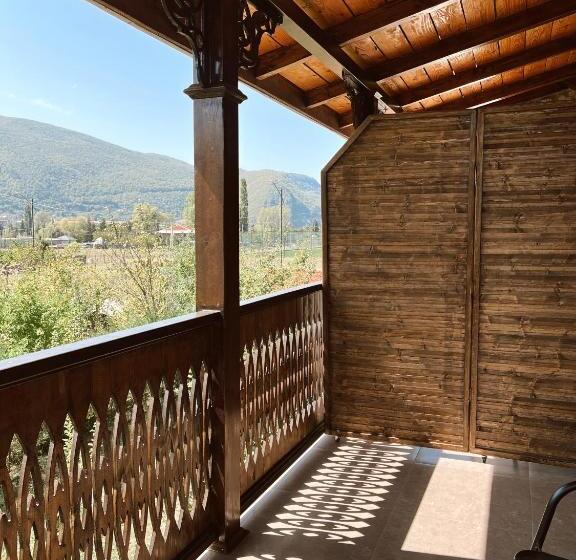 اتاق عادی, Nordmann,racha