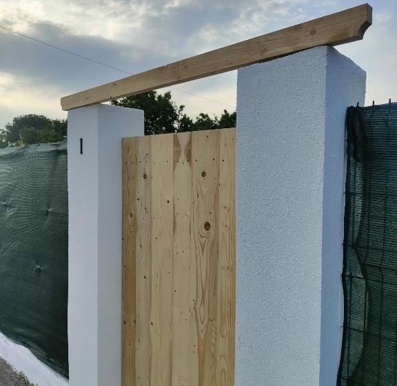 Standaard Studio met Terras, Sunba