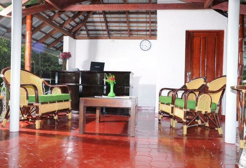 Четырехместный Номер Стандарт Вид на Сад, Punarjani Ayurvedic Resorts