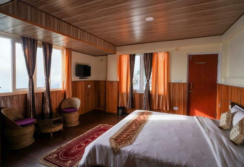 Полулюкс Вид на Горы, Hill Queen Near Sherpa Gumba Darjeeling Mall 5 Min Couple Friendly