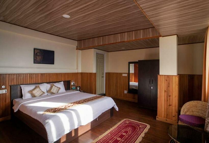 سوئیت جونیور با چشم‌انداز کوهستان, Hill Queen Near Sherpa Gumba Darjeeling Mall 5 Min Couple Friendly