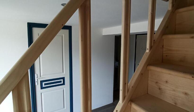 ベーシックルーム, La Grangette 24540 Vergt De Biron