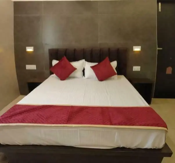 デラックスルーム, Goyal Palace