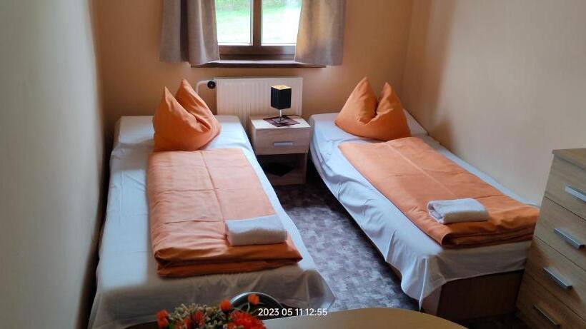 스탠다드 룸, Motorest U Koně