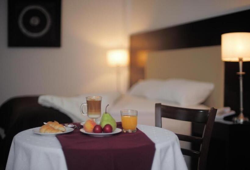 جناح ديلوكس, Atlas Grand Hotel Virasoro