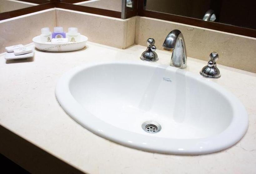 غرفة قياسية ثلاثية, Atlas Grand Hotel Virasoro