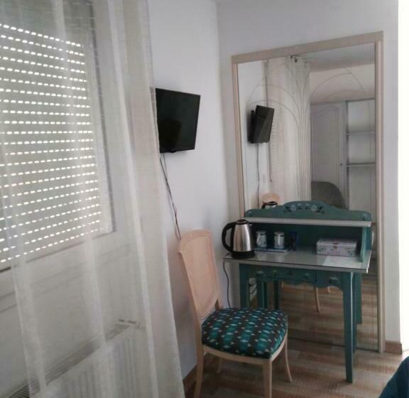 标准间, Chambre D'hôtes Du Bois Joli