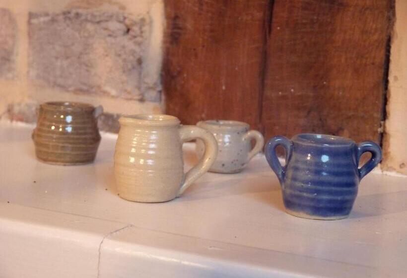 Четырехместный Номер Стандарт, La Charretterie