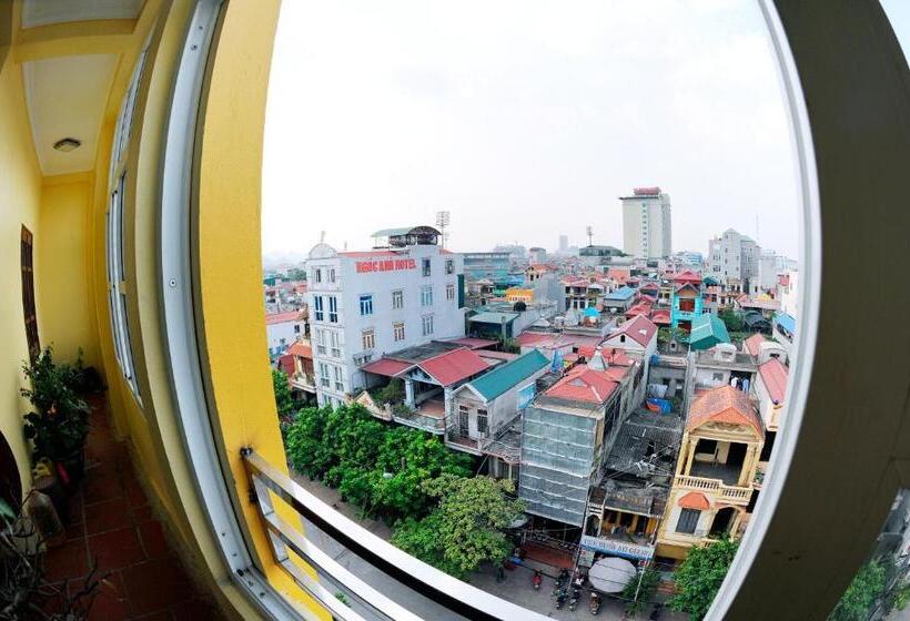 Deluxe Suite King Bed, Binh Minh