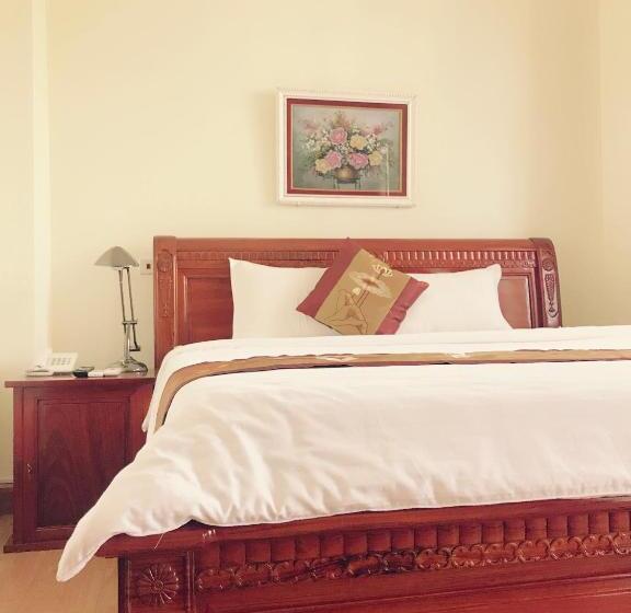 سوئیت با بالکن, Binh Minh