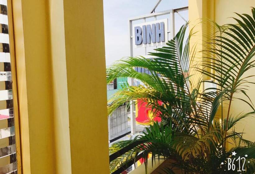 سوئیت با بالکن, Binh Minh