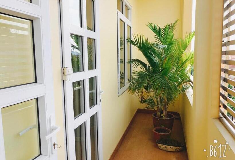 سوئیت با بالکن, Binh Minh