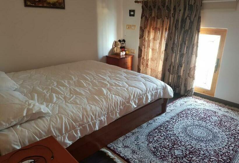 Appartamento 1 Camera da Letto Vista Mare, Castle